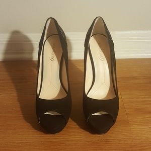 Women shoes